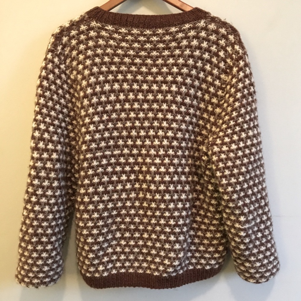 SOLD cardigan w gold tone statement buttons - Picture 3 of 5